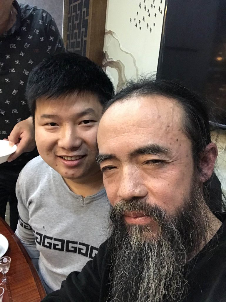 同著名MV导演郑平老师合影